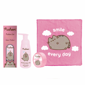 PUSHEEN Zestaw Kosmetyczny Pianka do Mycia Ciała + Ręczniczek „Smile Every Day” – Edycja Świąteczna
